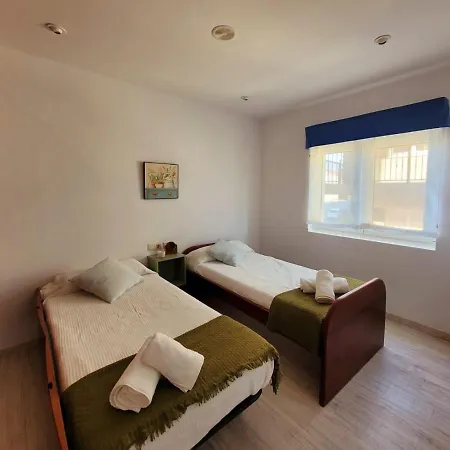 Camiño á Apartamento *